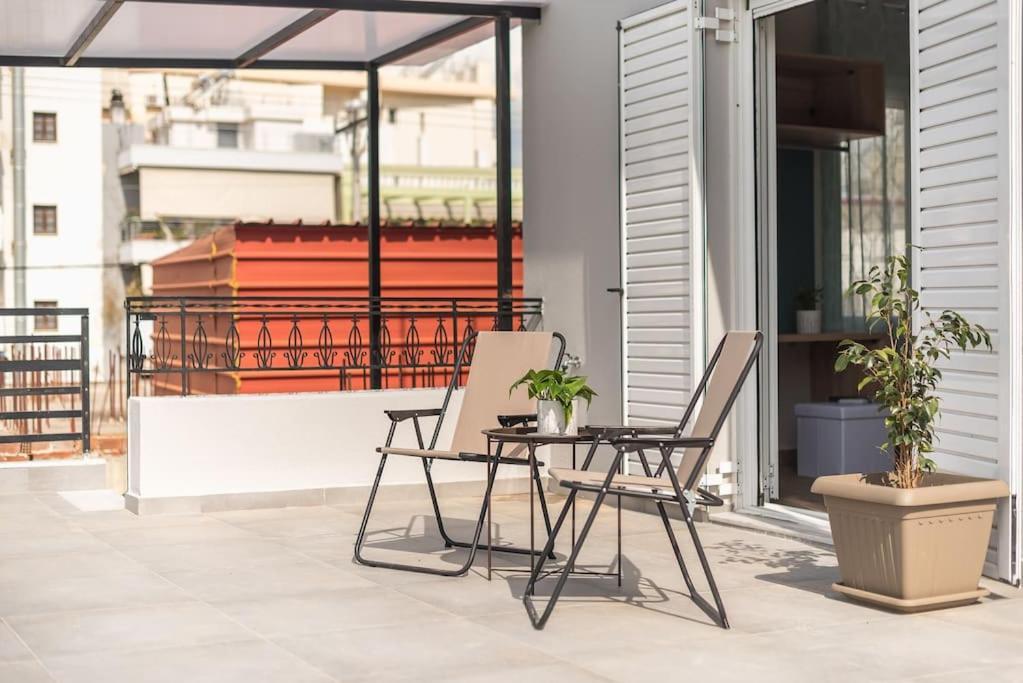 Peacock'S Terrace Apartment Piraeus Luaran gambar