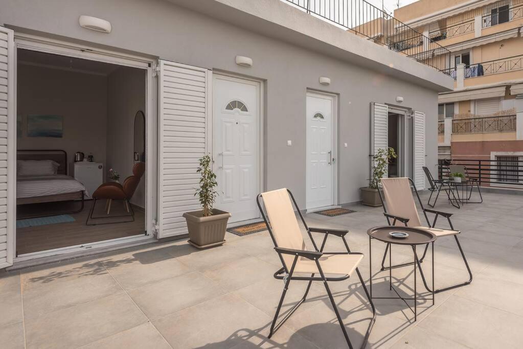 Peacock'S Terrace Apartment Piraeus Luaran gambar